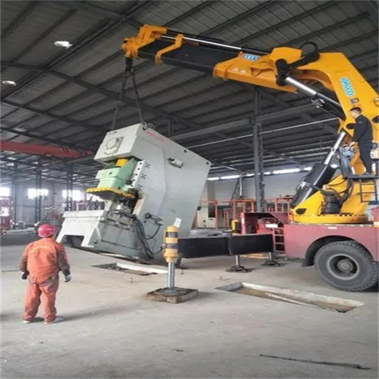 乐东80吨折臂吊车出租附近电话